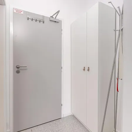 Europa Apartment *