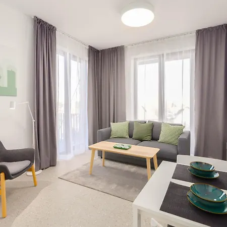 Europa Apartment *